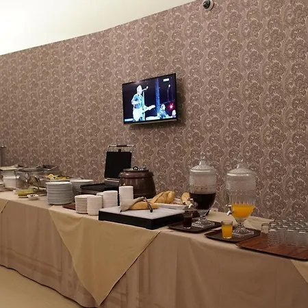 מלון Aria Boutique 3*