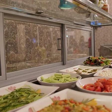 Aria Boutique ホテル 3*