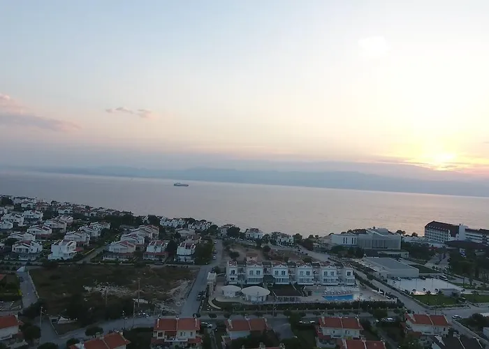 Aria Boutique Отель Кешме