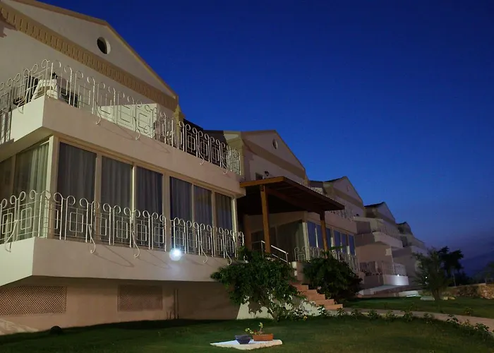 Aria Boutique Кешме