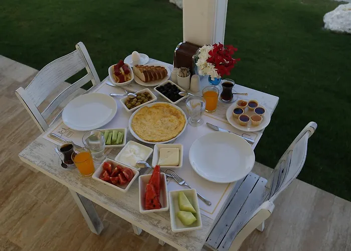 Отель Aria Boutique 3*